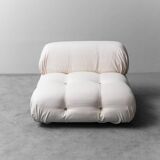 Camaleonda armchair in white cotton: retro-modern style from the 70s.