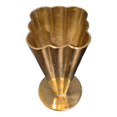 Ystad Metall, vase en laiton modèle 5317-77, scandinave moderne / milieu du siècle dernier