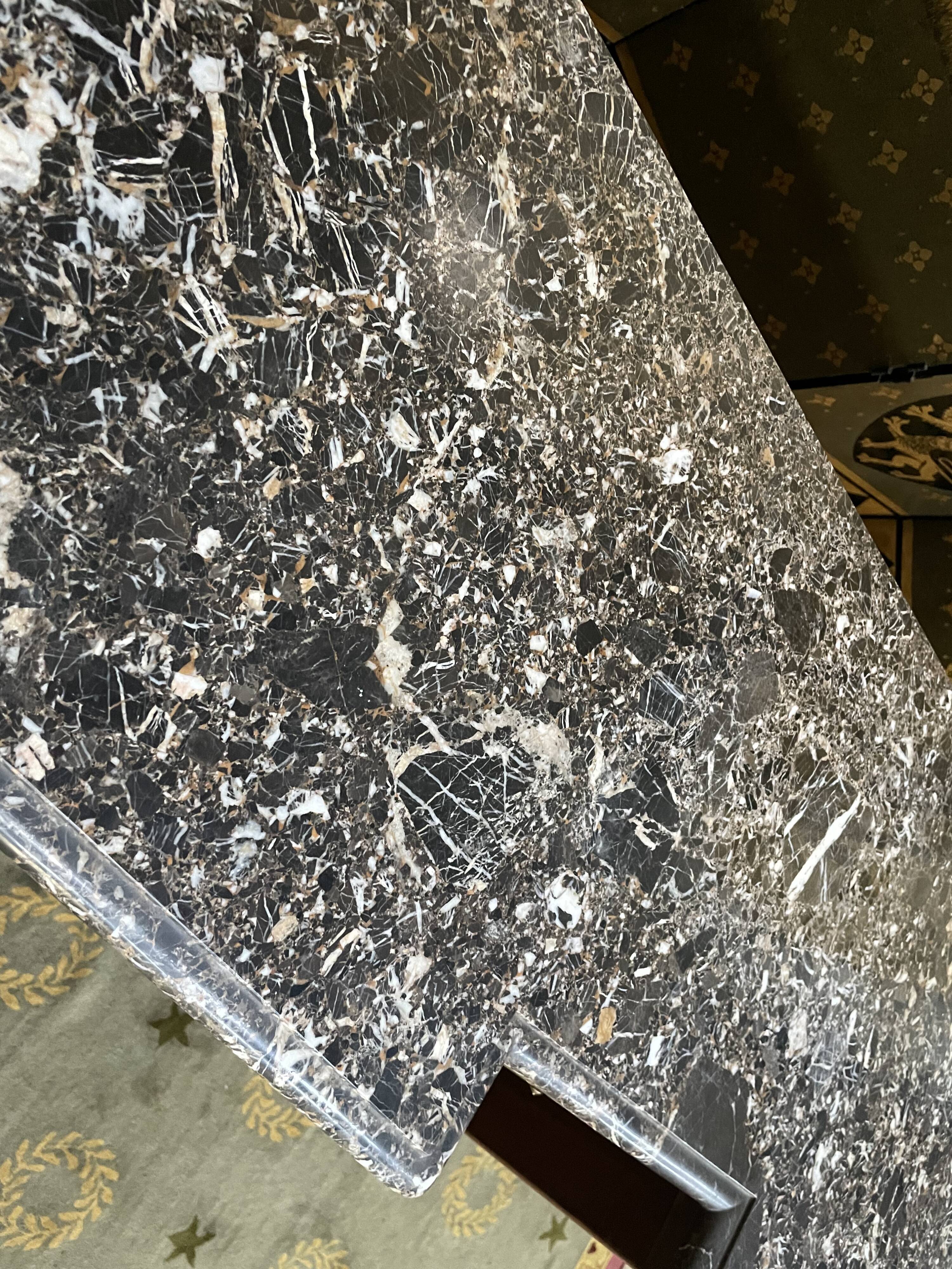 Buffet de style Louis XVI