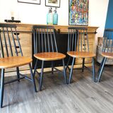Series of 4 Scandinavian chairs