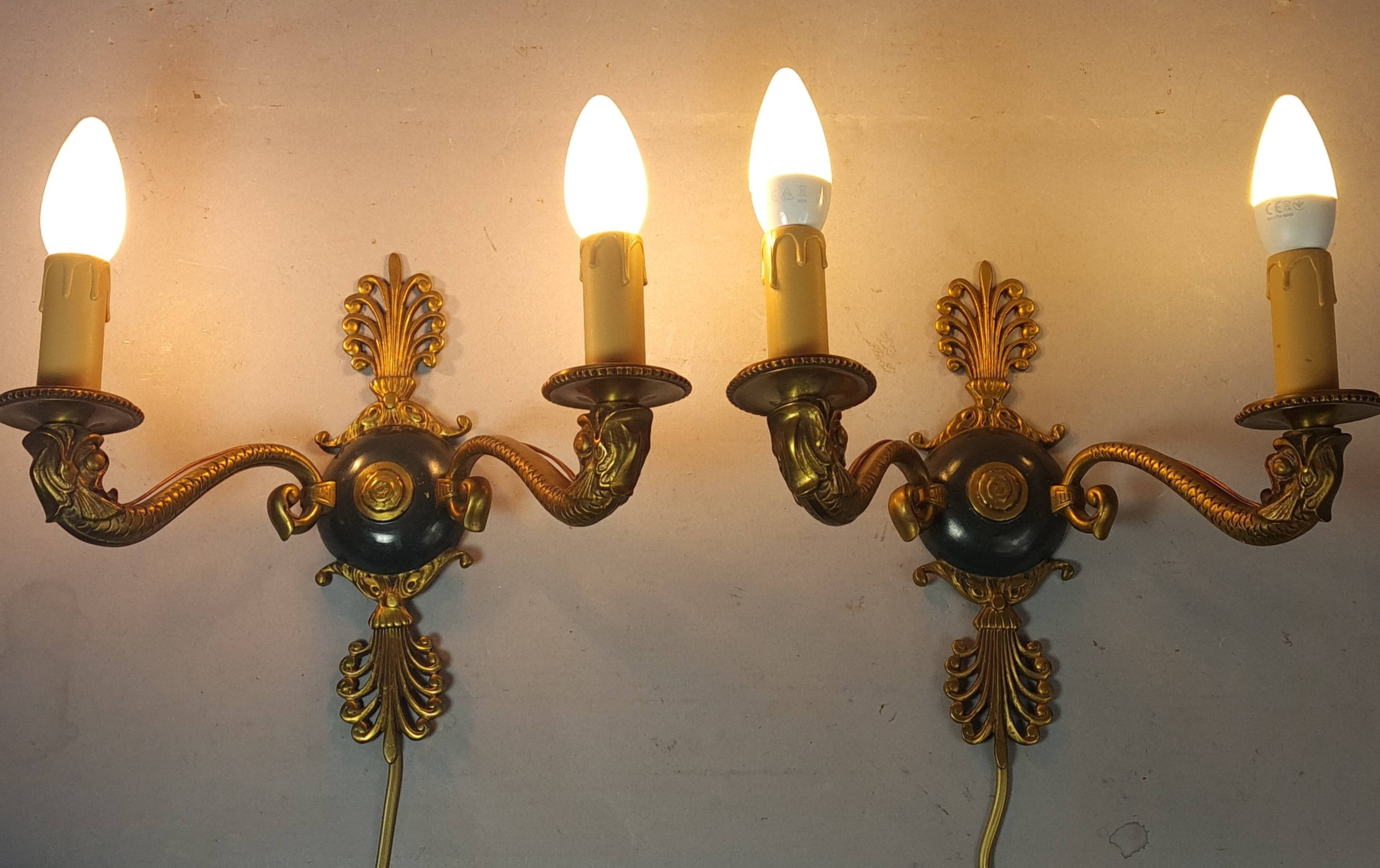 Paire anciennes appliques style Empire dauphins & palmes bronze C859