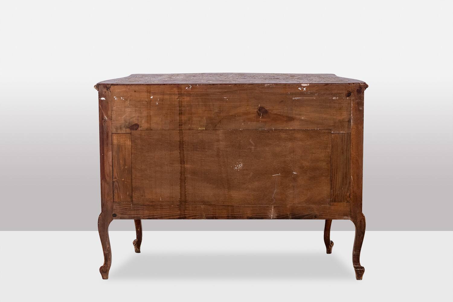 Venetian Louis XV style chest of drawers. 1950s.