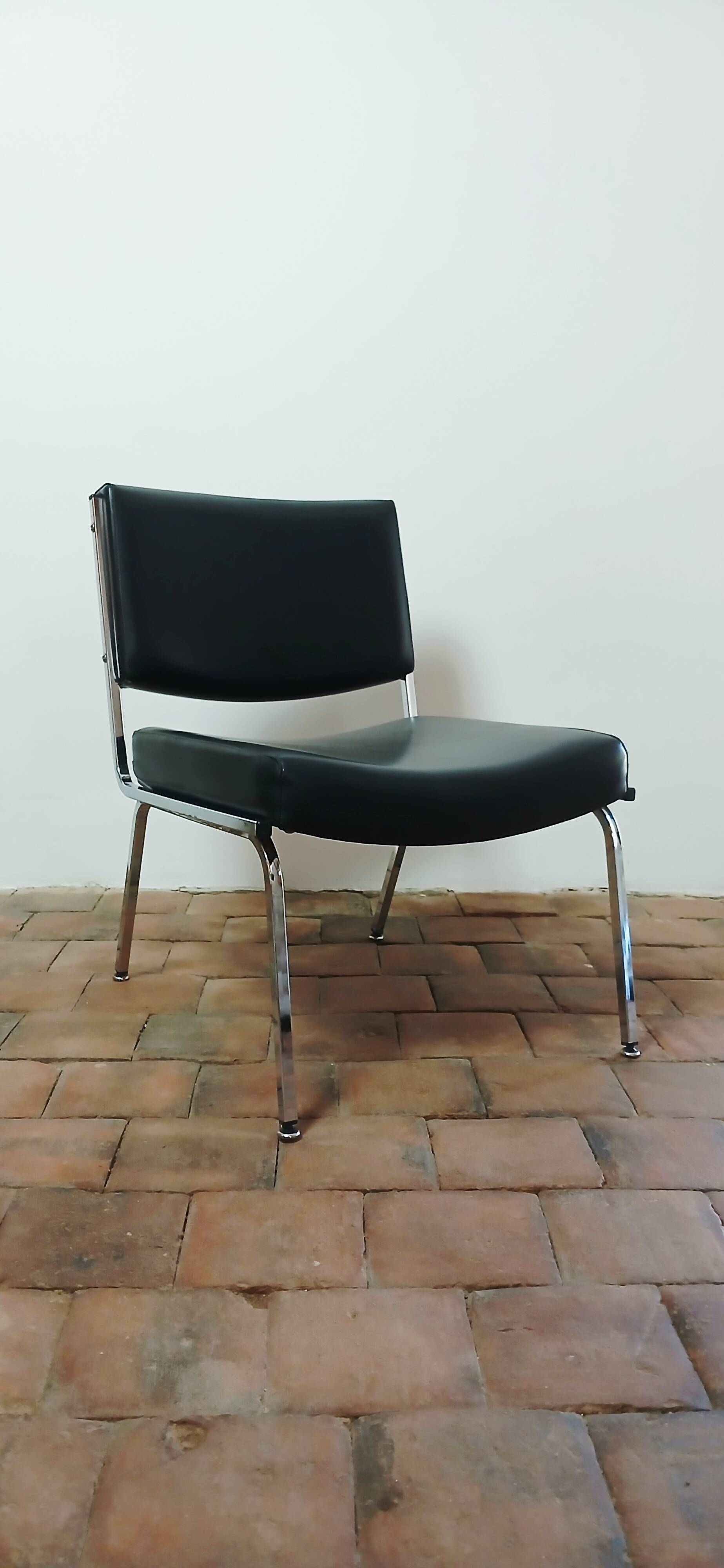 Pair of armchairs 60/70