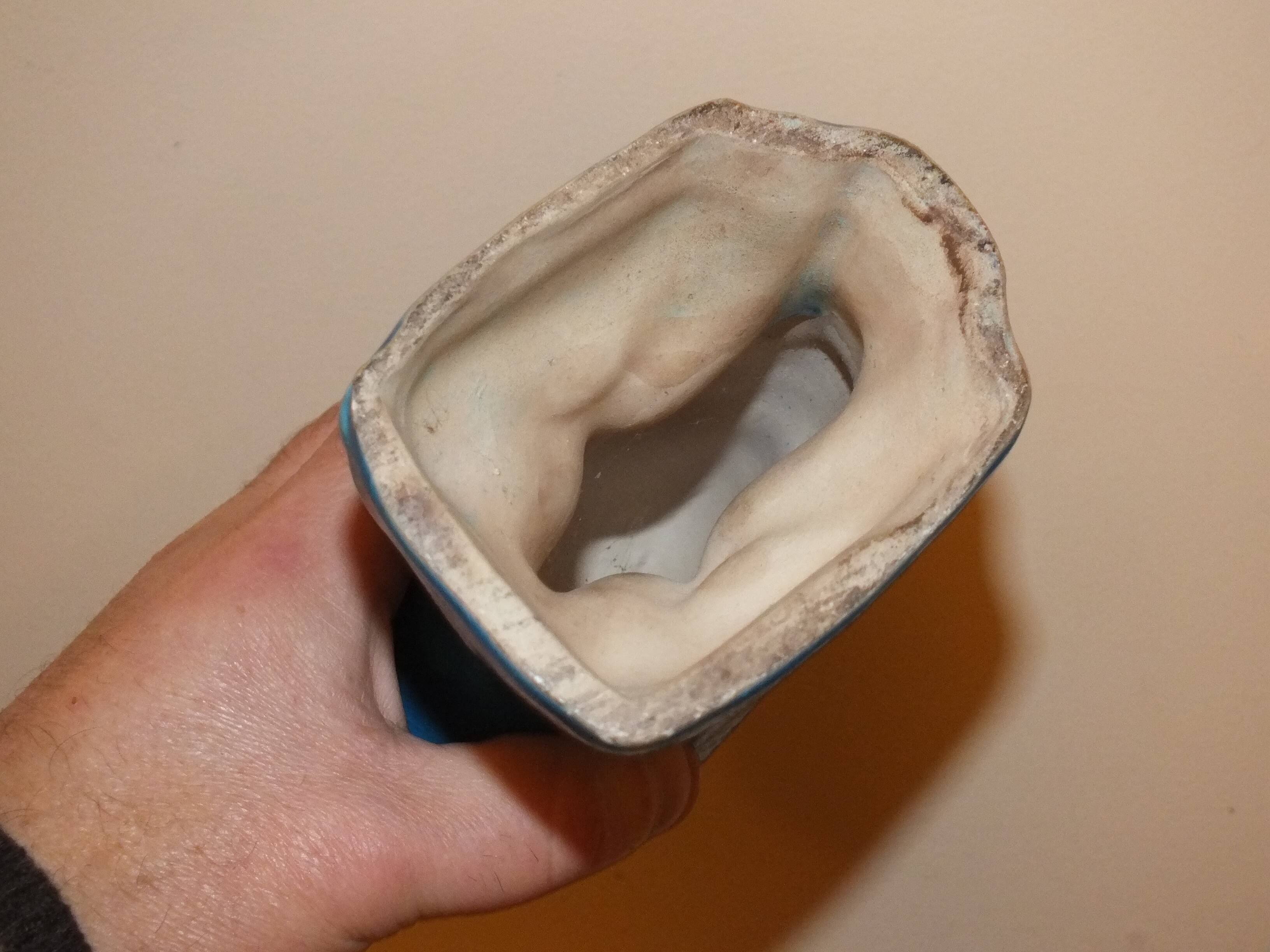 Bird, cracked blue raptor in ceramic