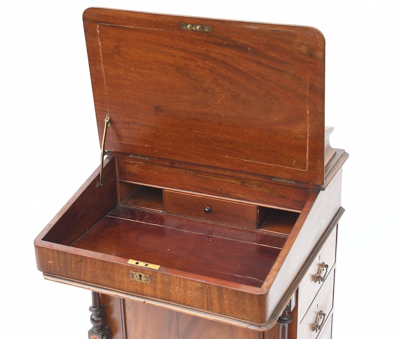 English Office-Secretary Davenport