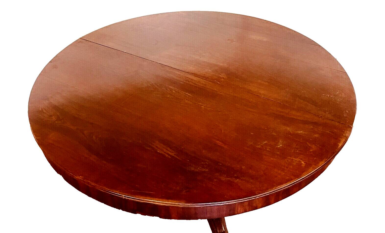 Napoleon III dining table in mahogany and 19th century veneer