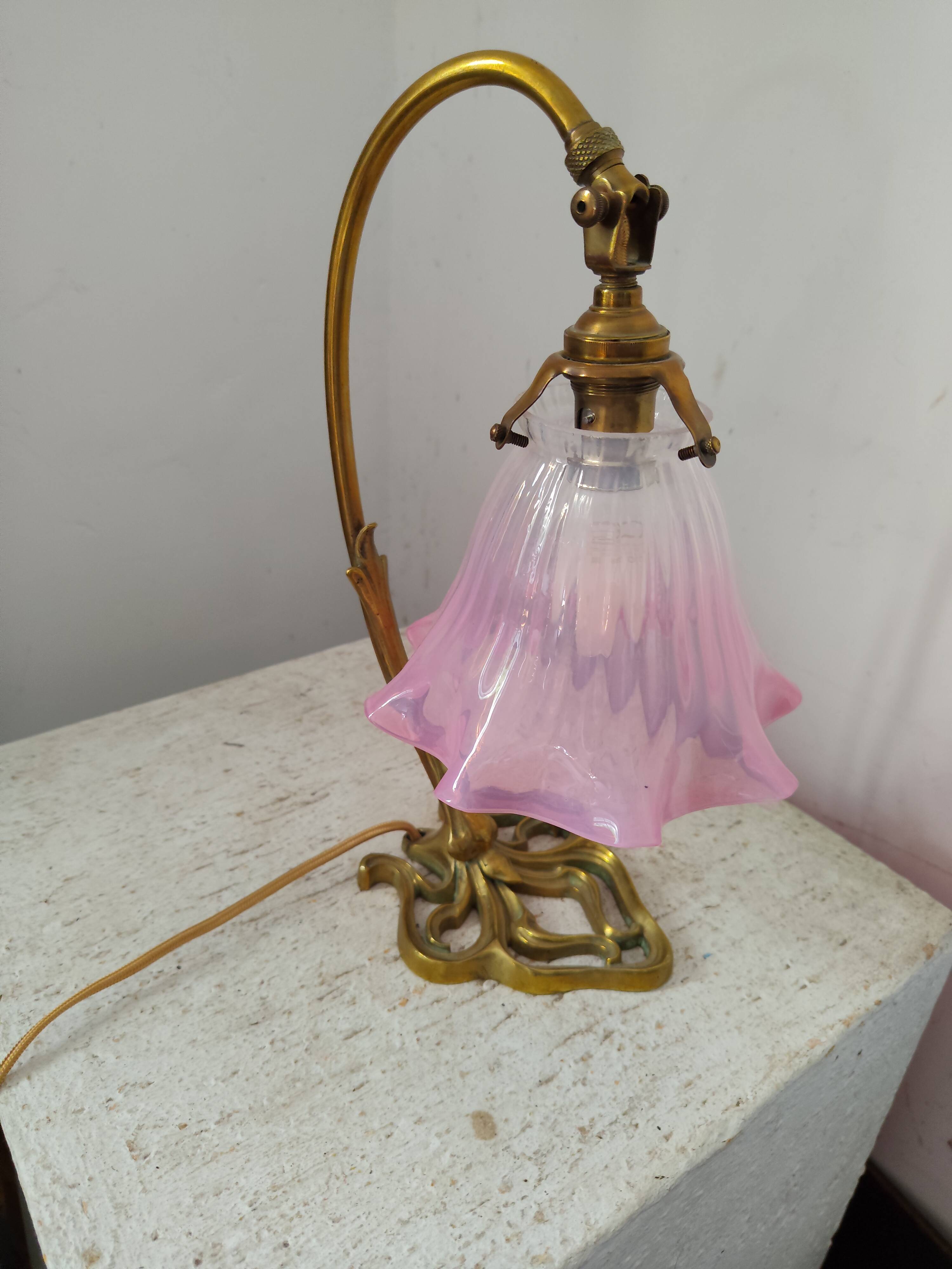 Art Nouveau wall lamp