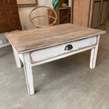 Coffee table with drawer