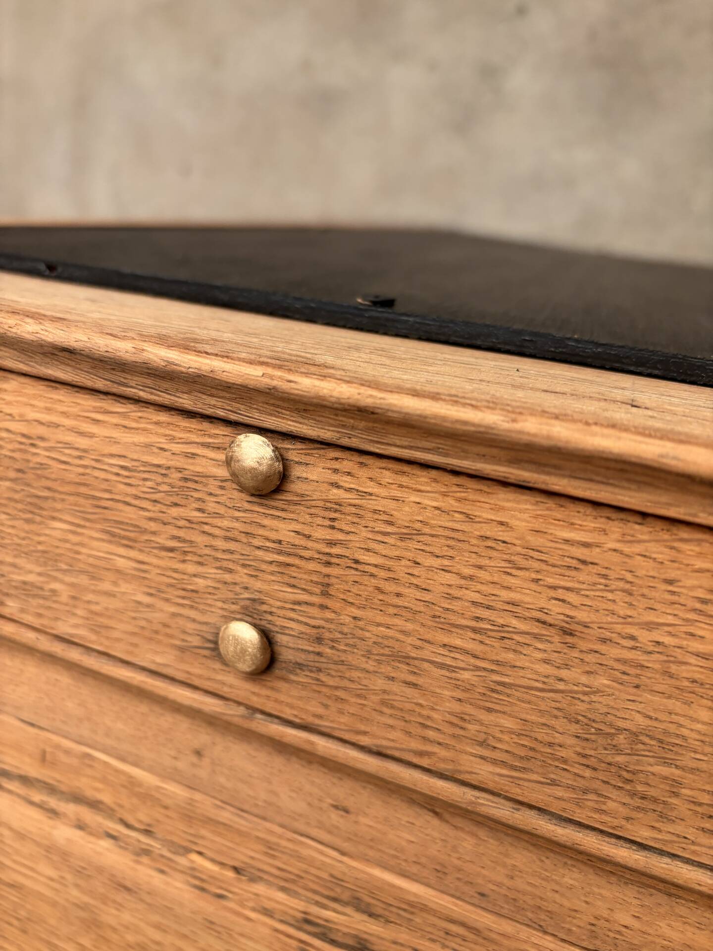 Workshop furniture - storage with 4 drawers