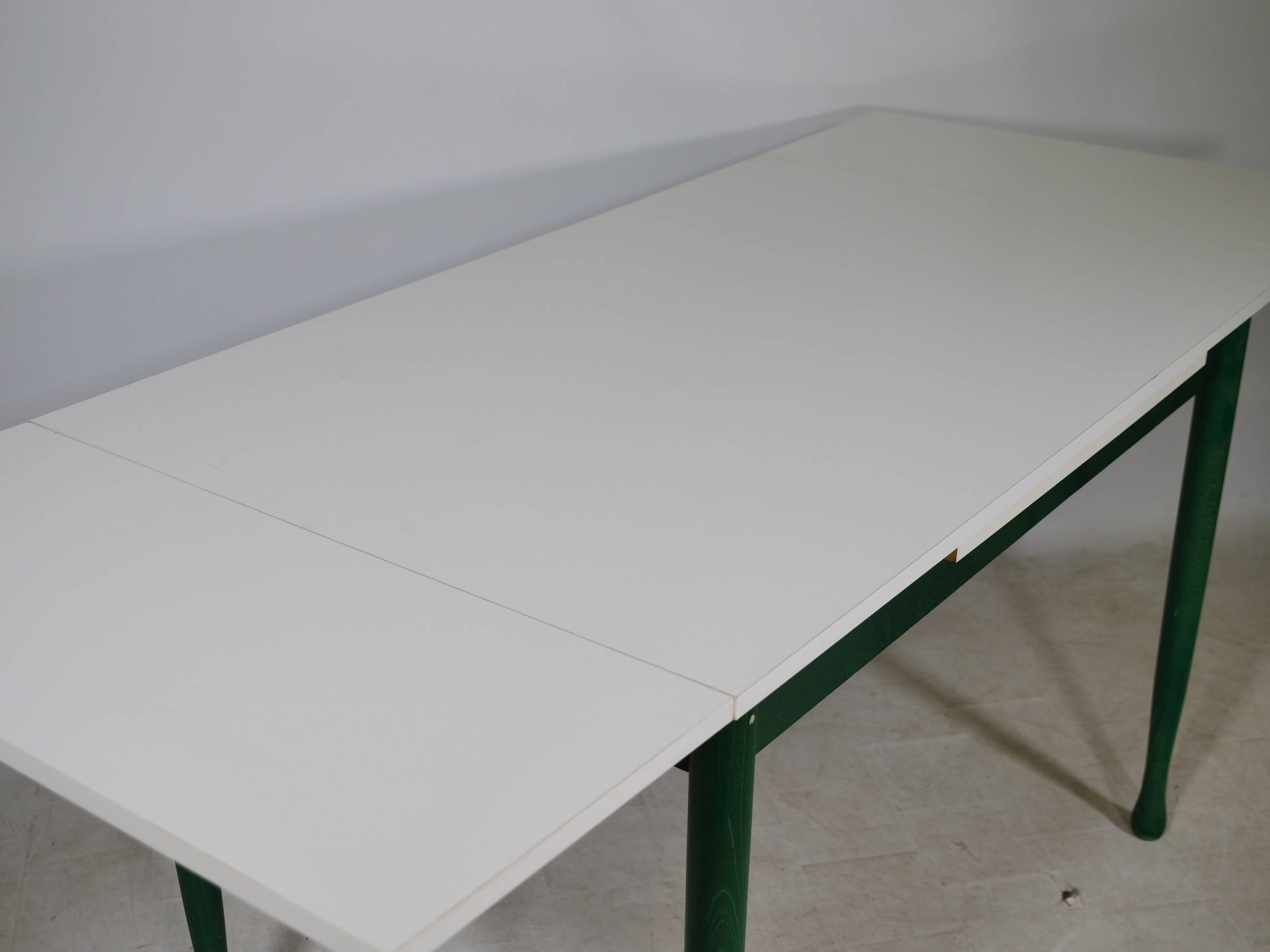 Extendable mid-century vintage dining table from Italy, 1970s
