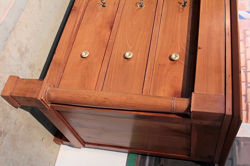 Dresser empire in XIXth cherry