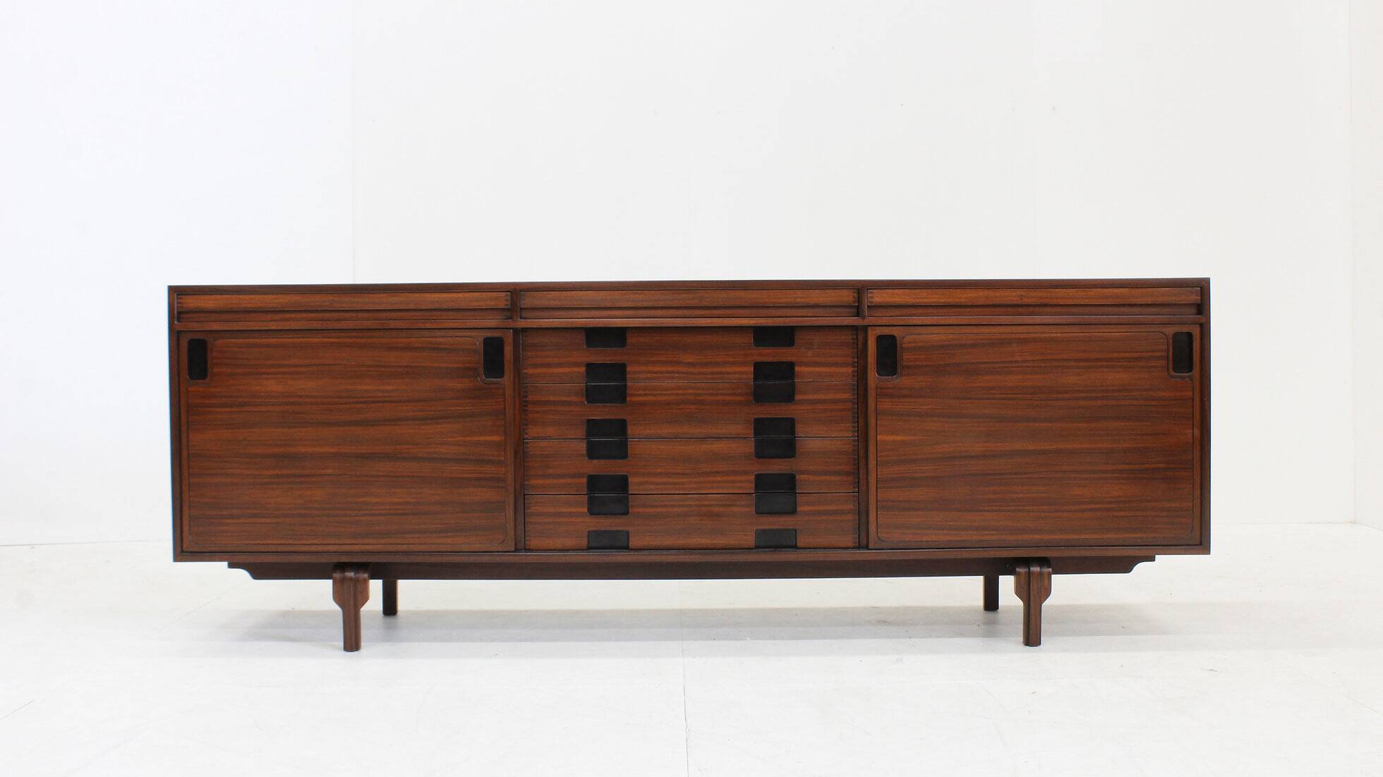 Vintage sideboard by Renato Magri for Cantieri Carugati, 1960s Italy