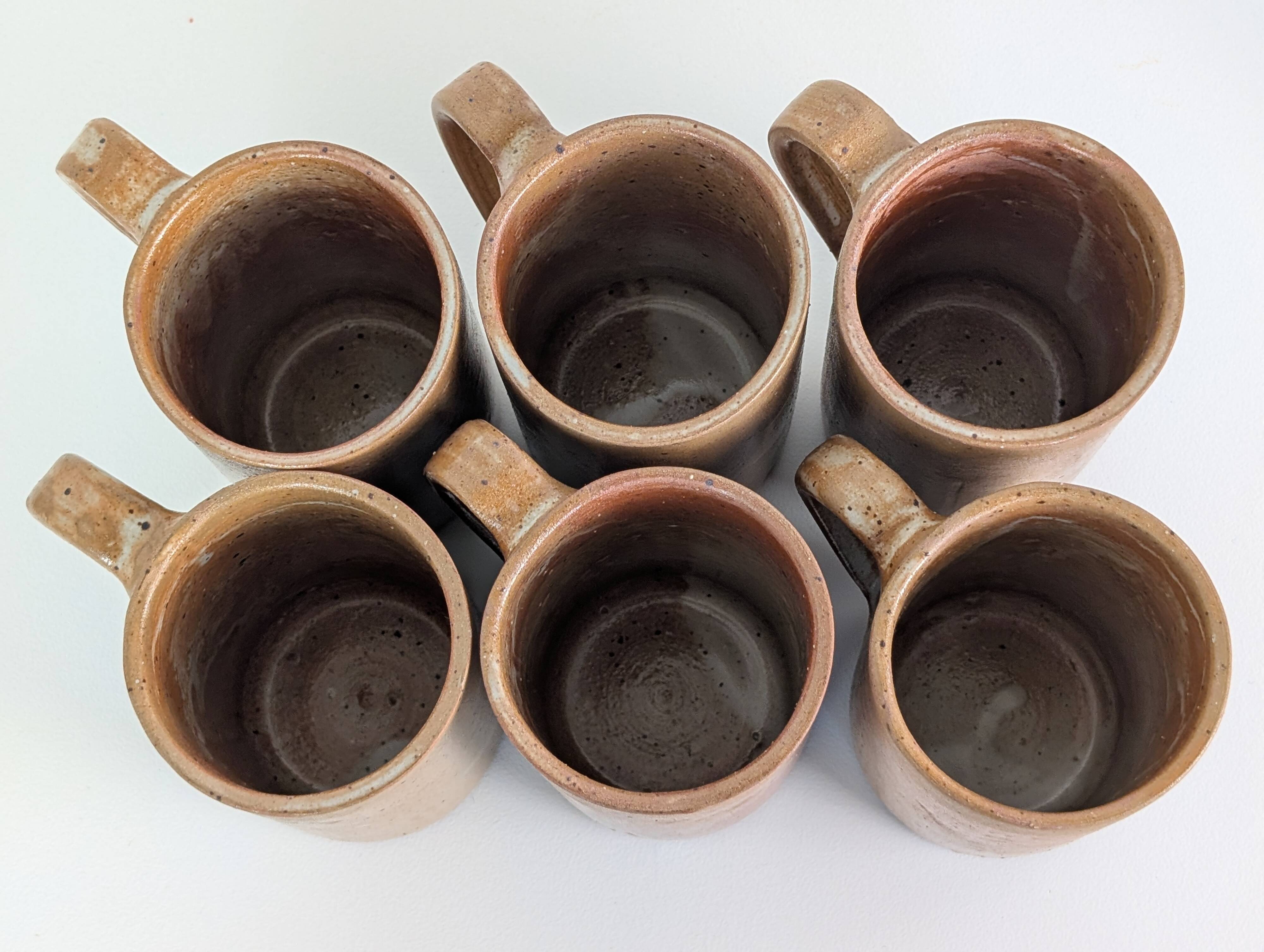 6 enamelled stoneware mugs