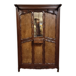 Grand Porte manteaux - loupe