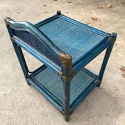 Table de chevet en rotin vintage