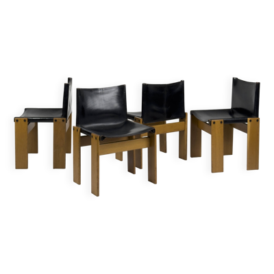 Ensemble de 4 chaises de salle à manger Monk par Afra et Tobia Scarpa pour Molteni, années 1970.