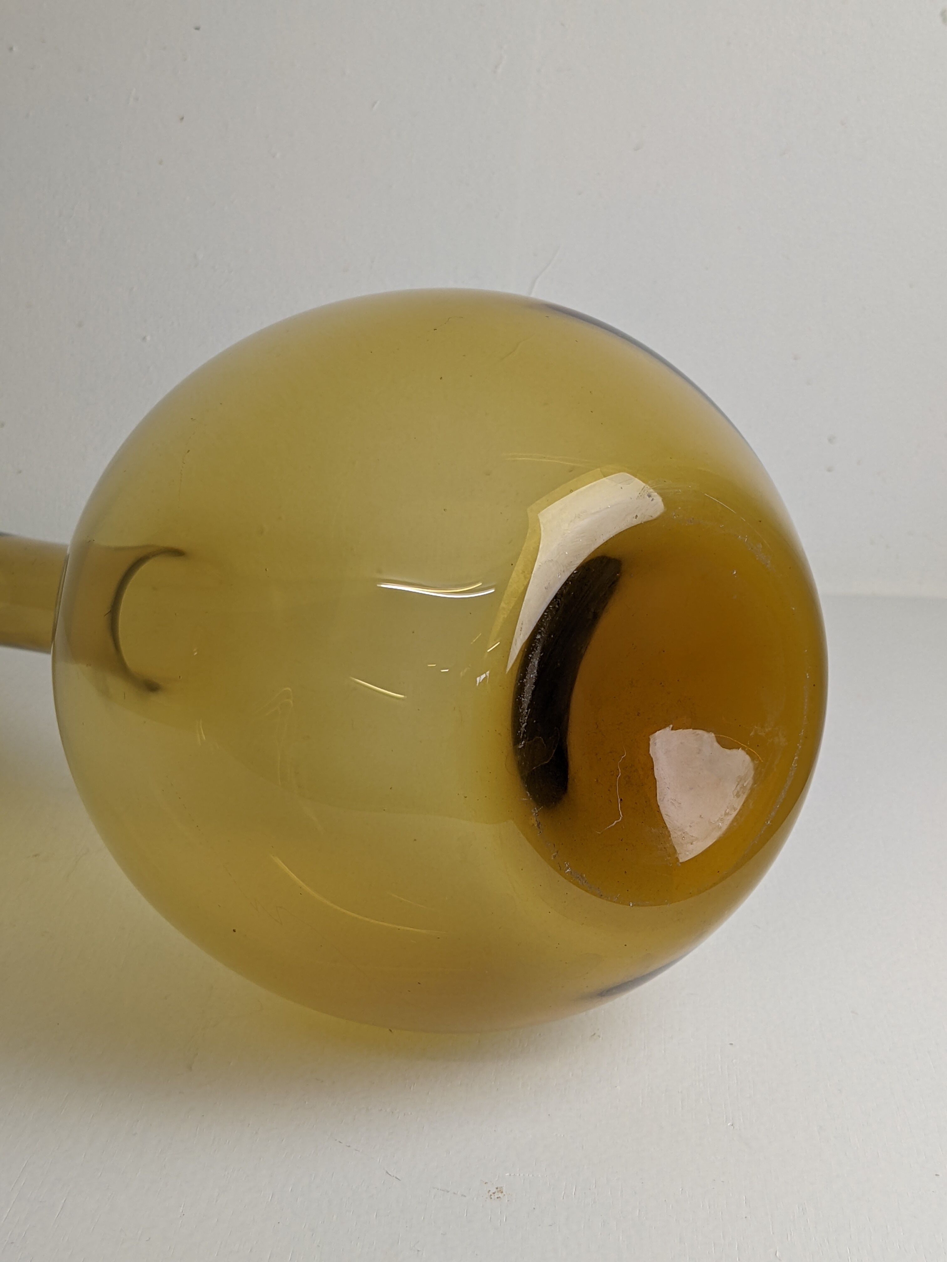 Large scandinavian vase in blown glass by arthur percy for gullaskruf, sweden - 50s