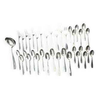 Christofle 37-piece cutlery set, Atlas model