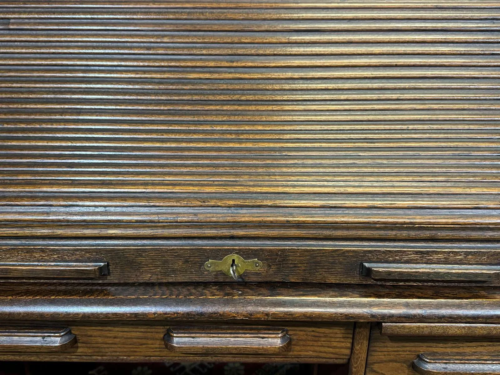 Bureau à cylindre en chêne