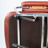 Fauteuil en cuir rouge et structure en métal danois 1960