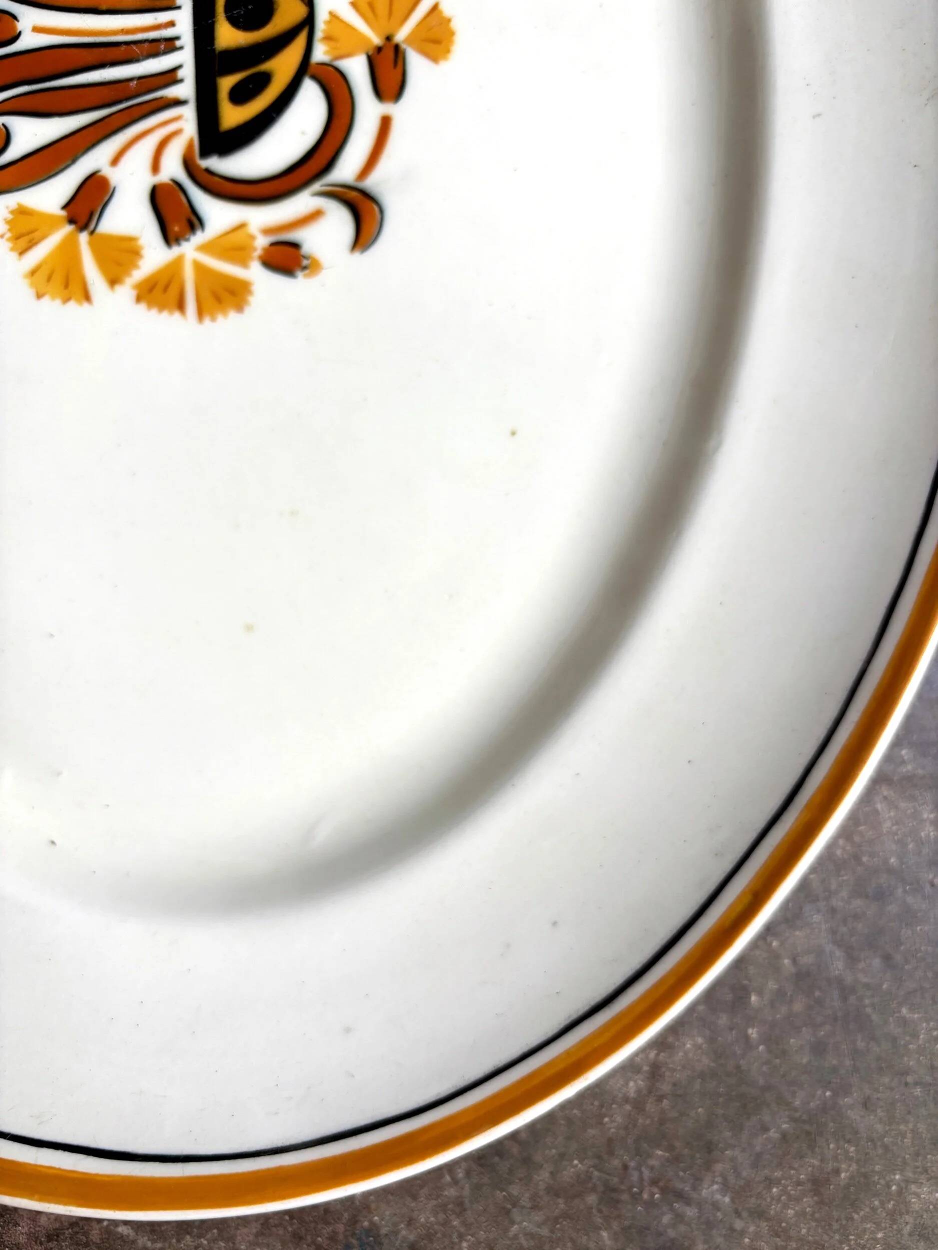 Creil & Montereau oval ironstone dish, "Oeillets" service