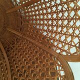 Hanging lamp in wicker woven in the shape of a flower