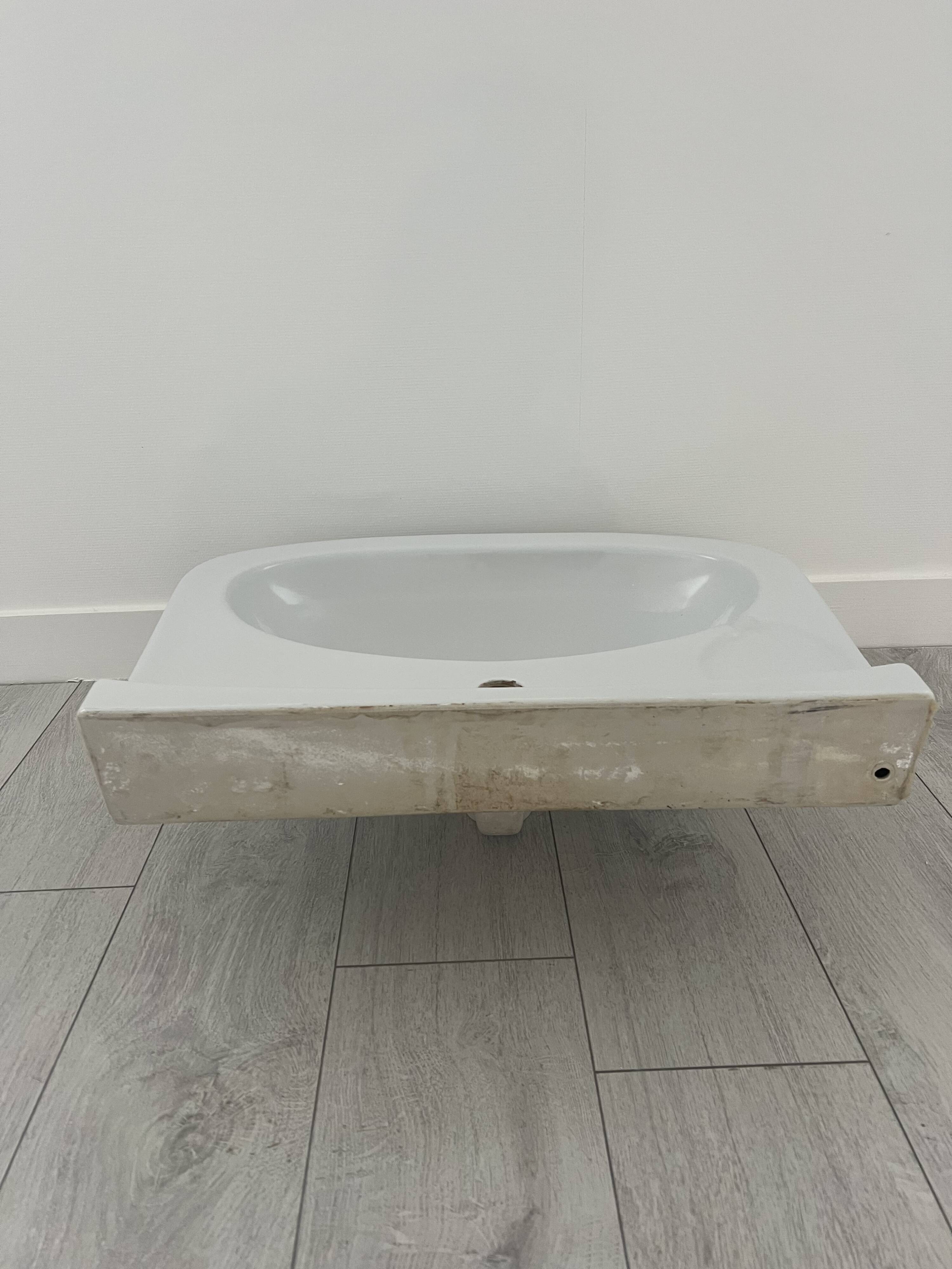 Lavabo / évier suspendu Roca blanc