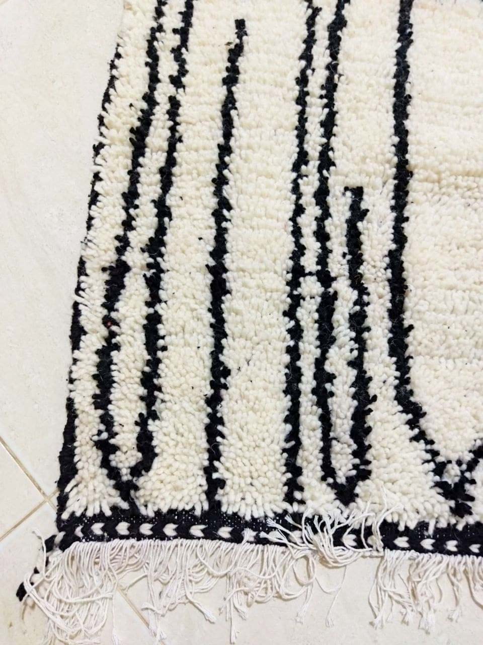 250x143cm Carpet Berbere Beni Ourain