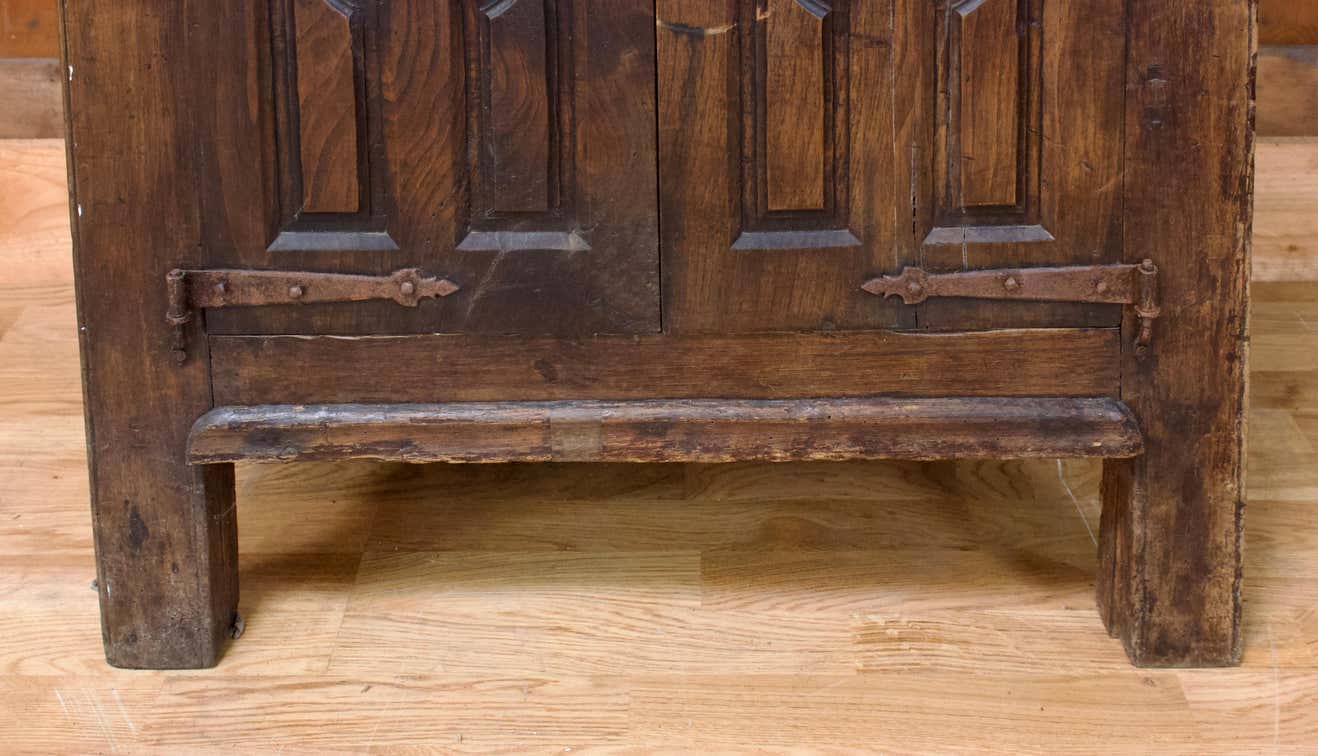 Carved wooden sideboard, 19th century