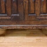 Buffet en bois sculpté, 19e siècle
