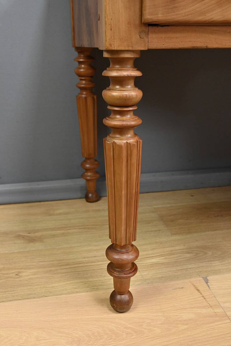 Cherrywood writing desk, Louis-Philippe style – Late 19th century