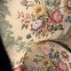 Fauteuil crapaud ancien à fleurs