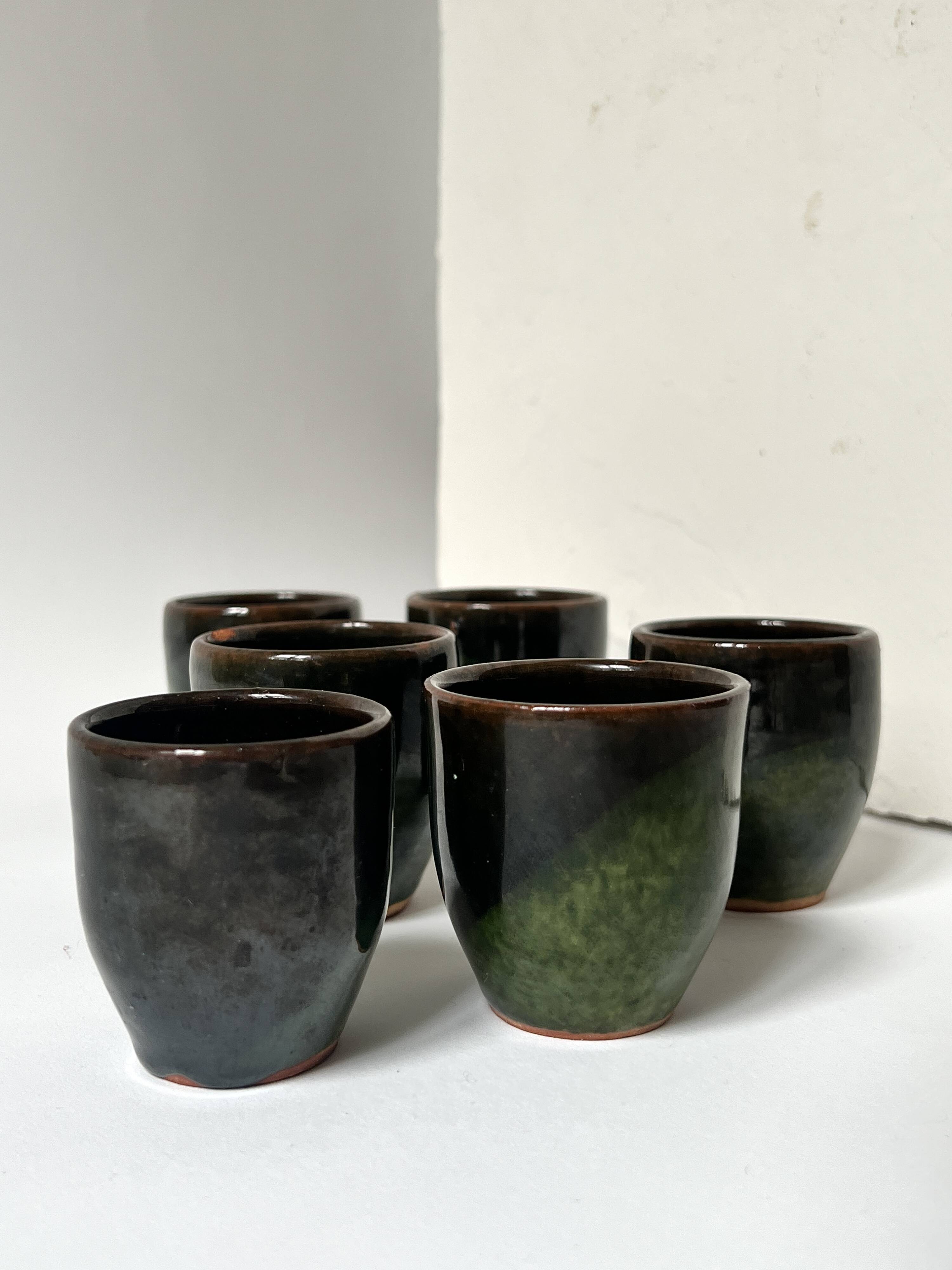 handmade ceramic service: 6-piece glazed stoneware coffee cups