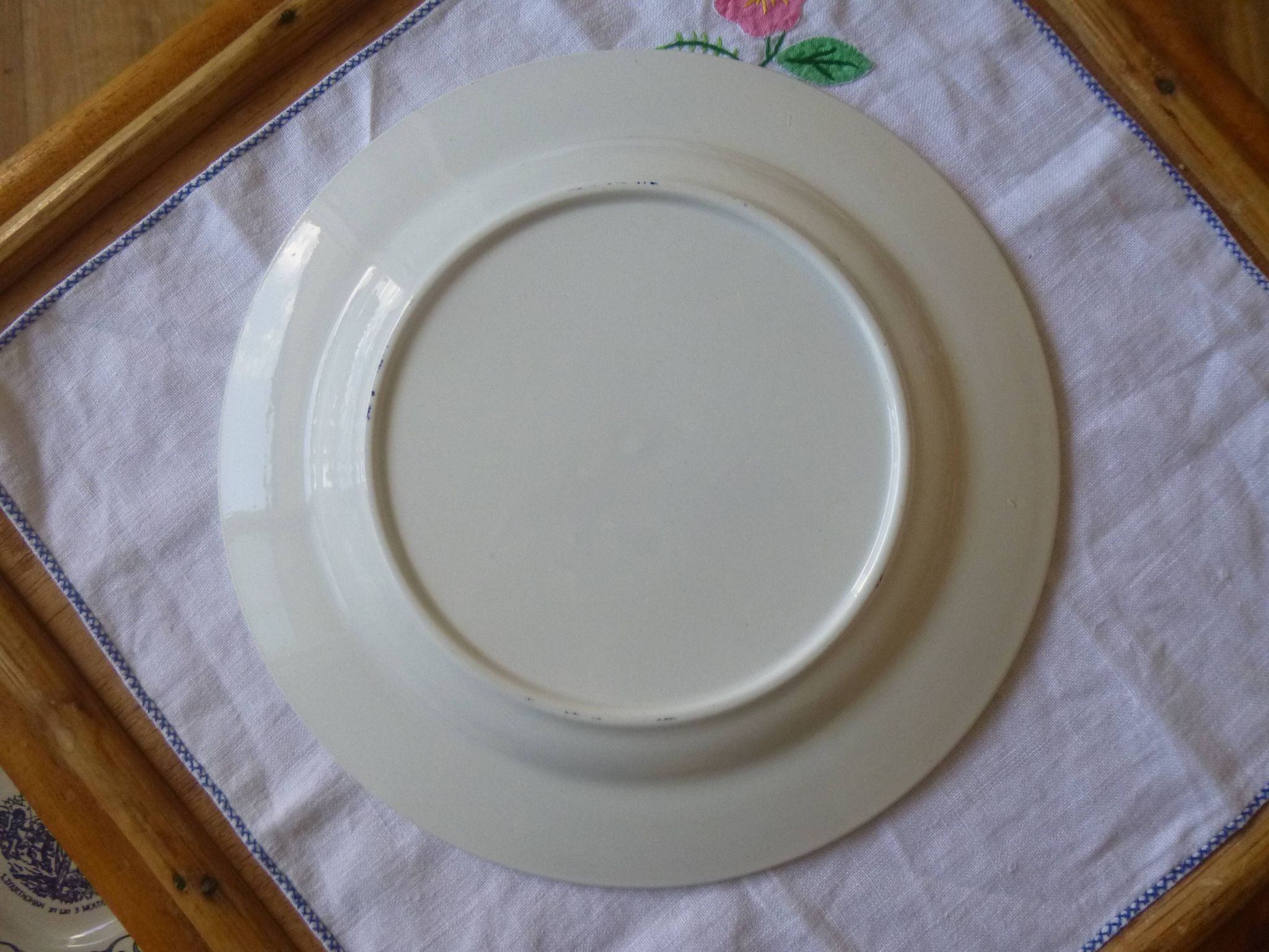 3 Yoplait advertising plates - The 3 musketeers