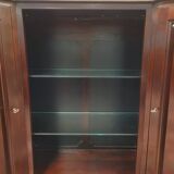 English Chesterfield mahogany bar fully upholstered in leather