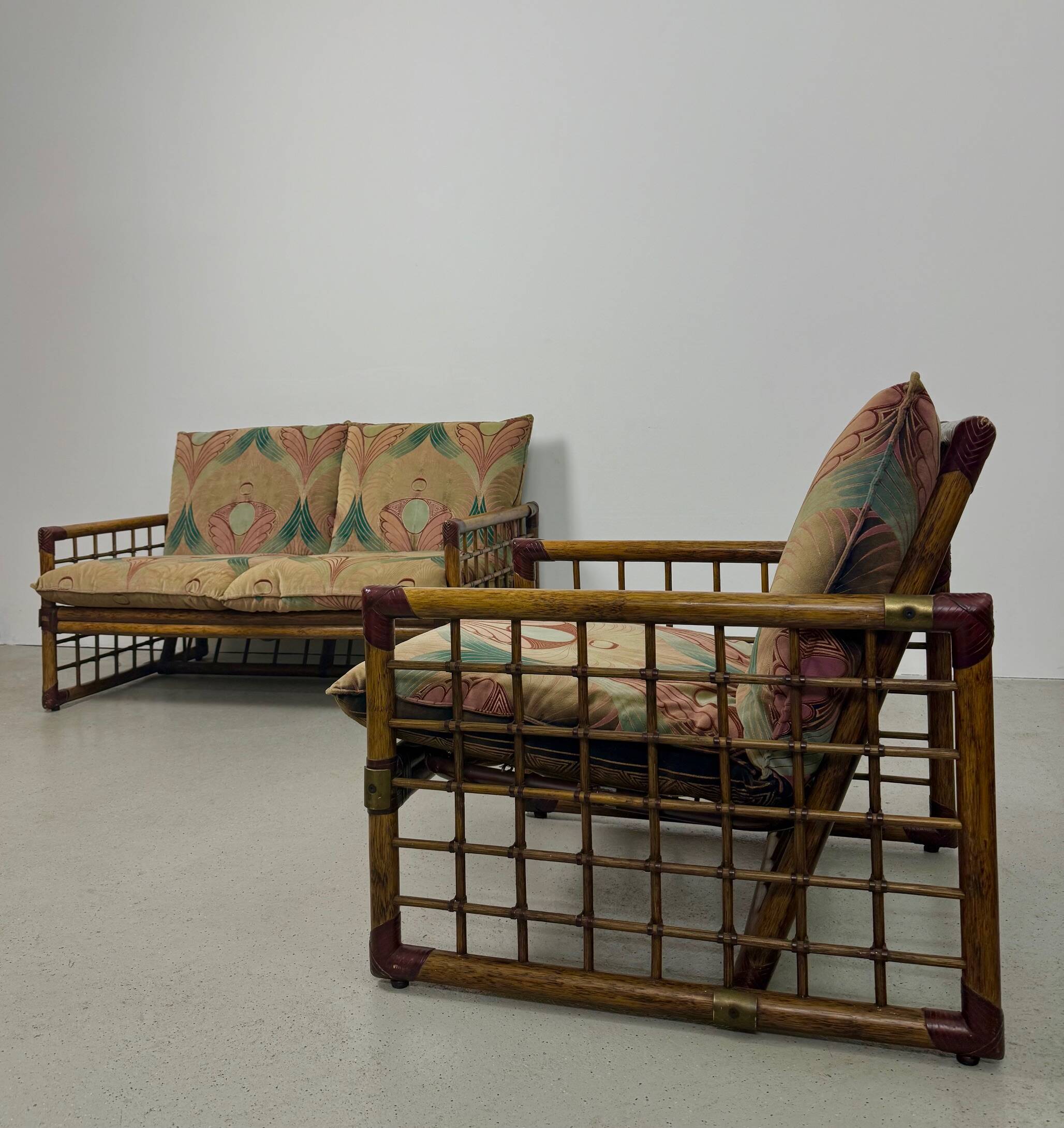 Chaise longue italienne des années 1970 en bambou, rotin, laiton et tissu style Liberty