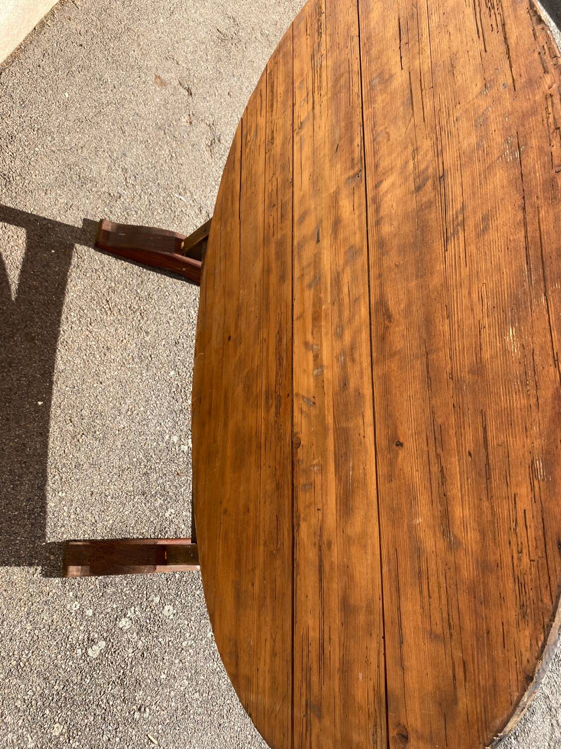 Table vigneronne ovale