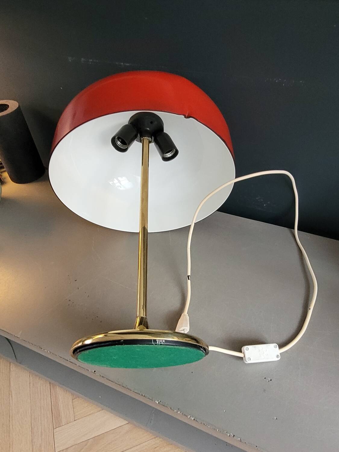 Vintage table lamp with bell shade and brass base