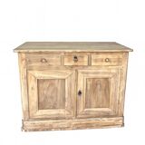 Small countertop made of raw wood