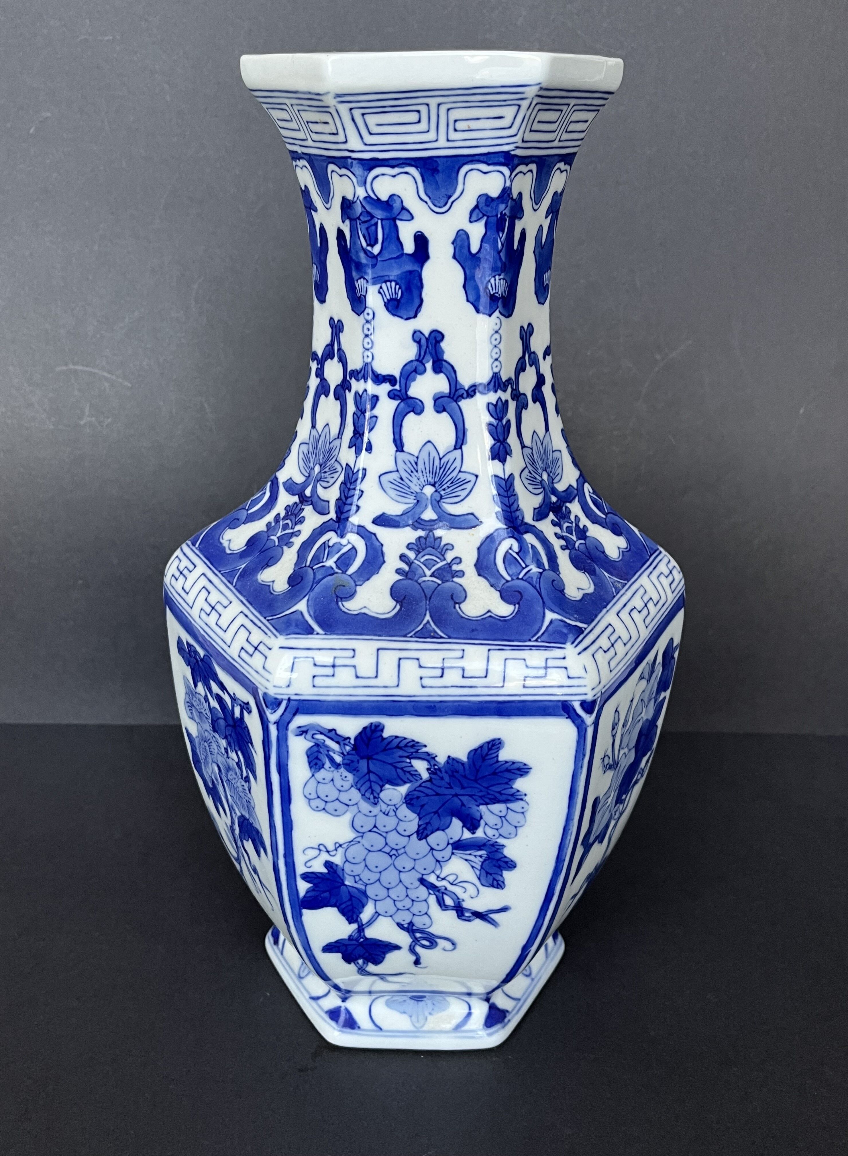 Chinese porcelain vase