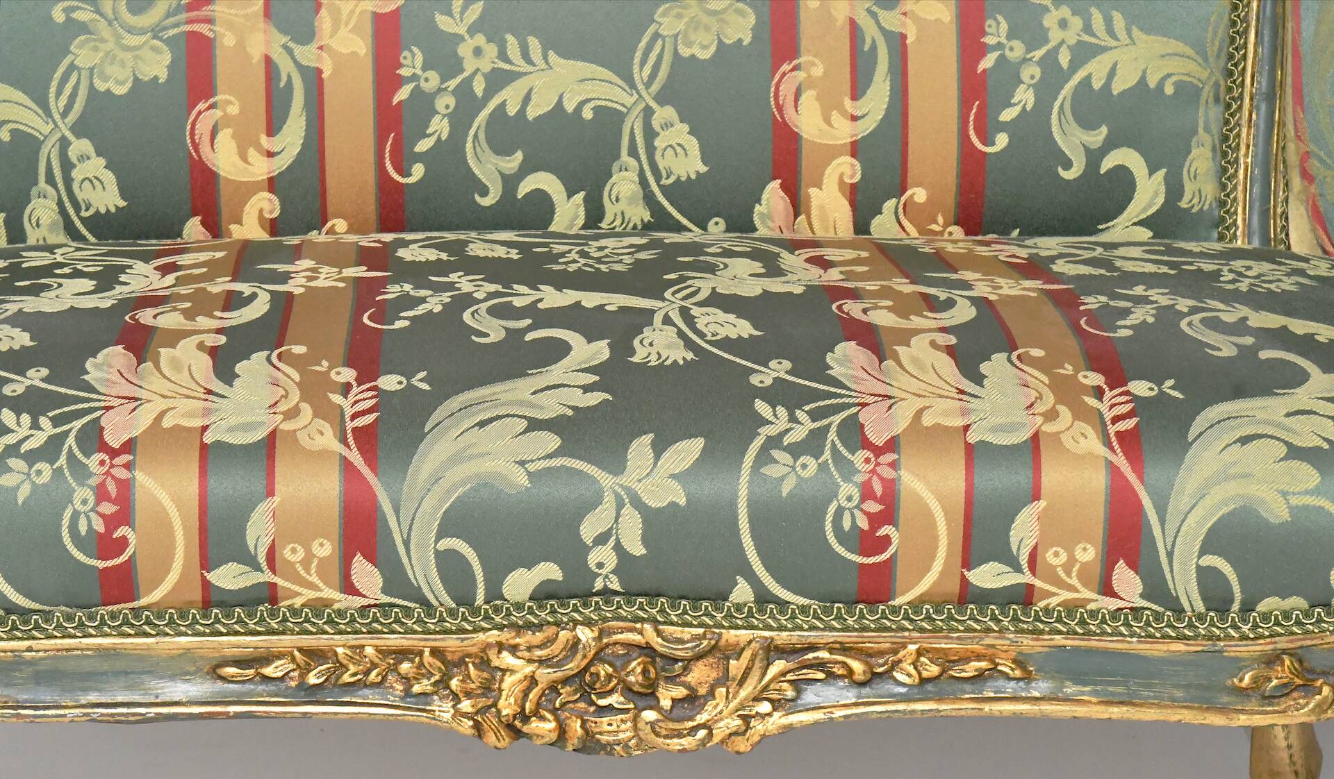 Louis XV style basket sofa