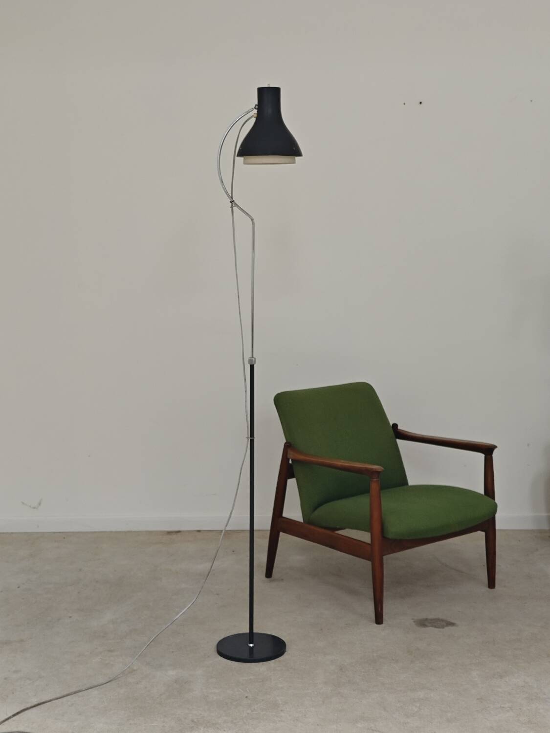Lampadaire réglable anthracite 1716 par Josef Hurka pour Napako