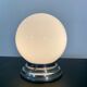 Lampe boule vintage à poser