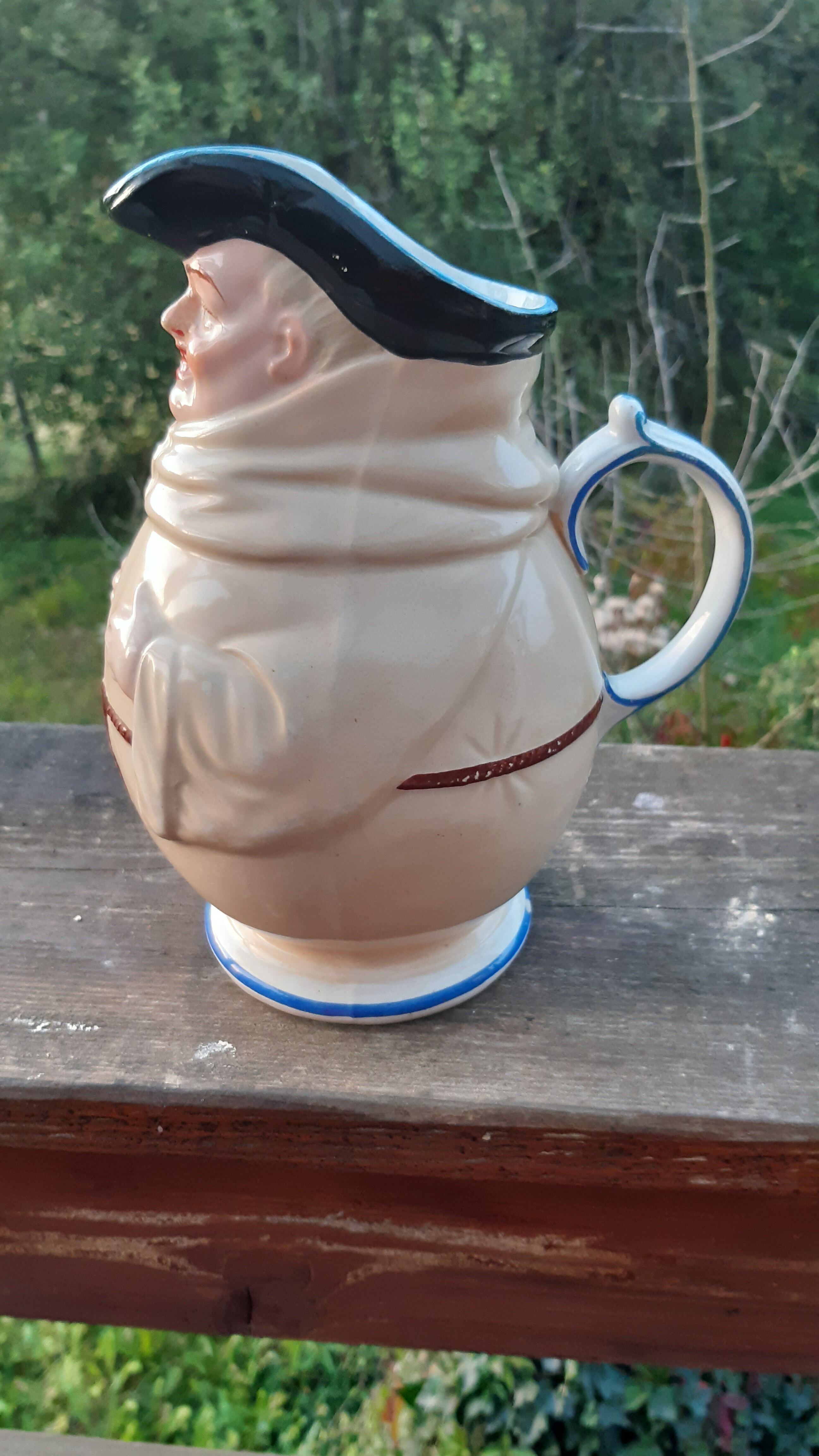 Pitcher in slurry Creil and Montereau