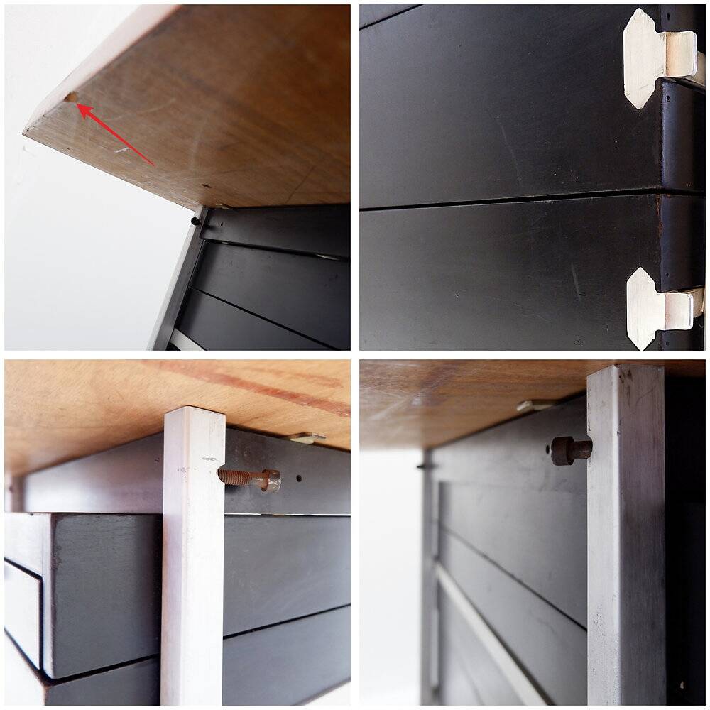 Boomerang desk with 2 drawer units Bergwood and wooden top - 1970s