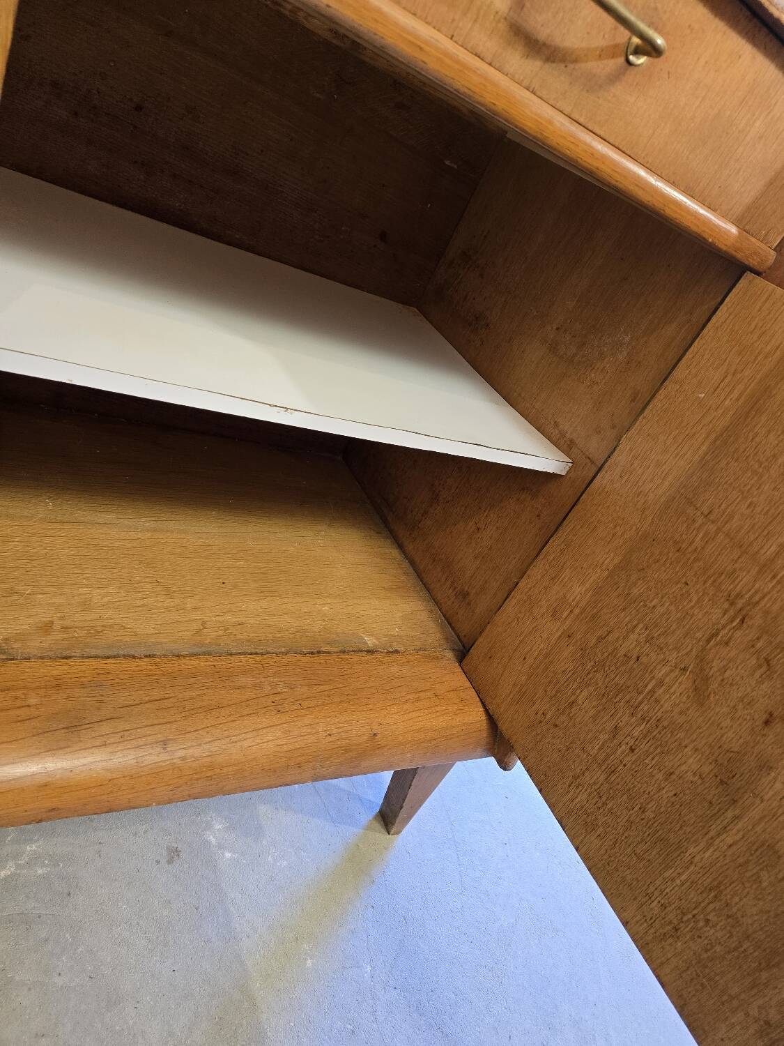 Enfilade 1950 with display cabinet