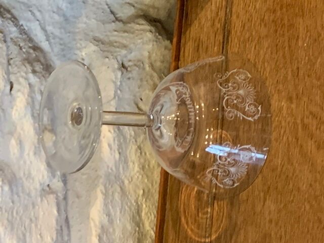 6 vintage butterfly champagne glasses