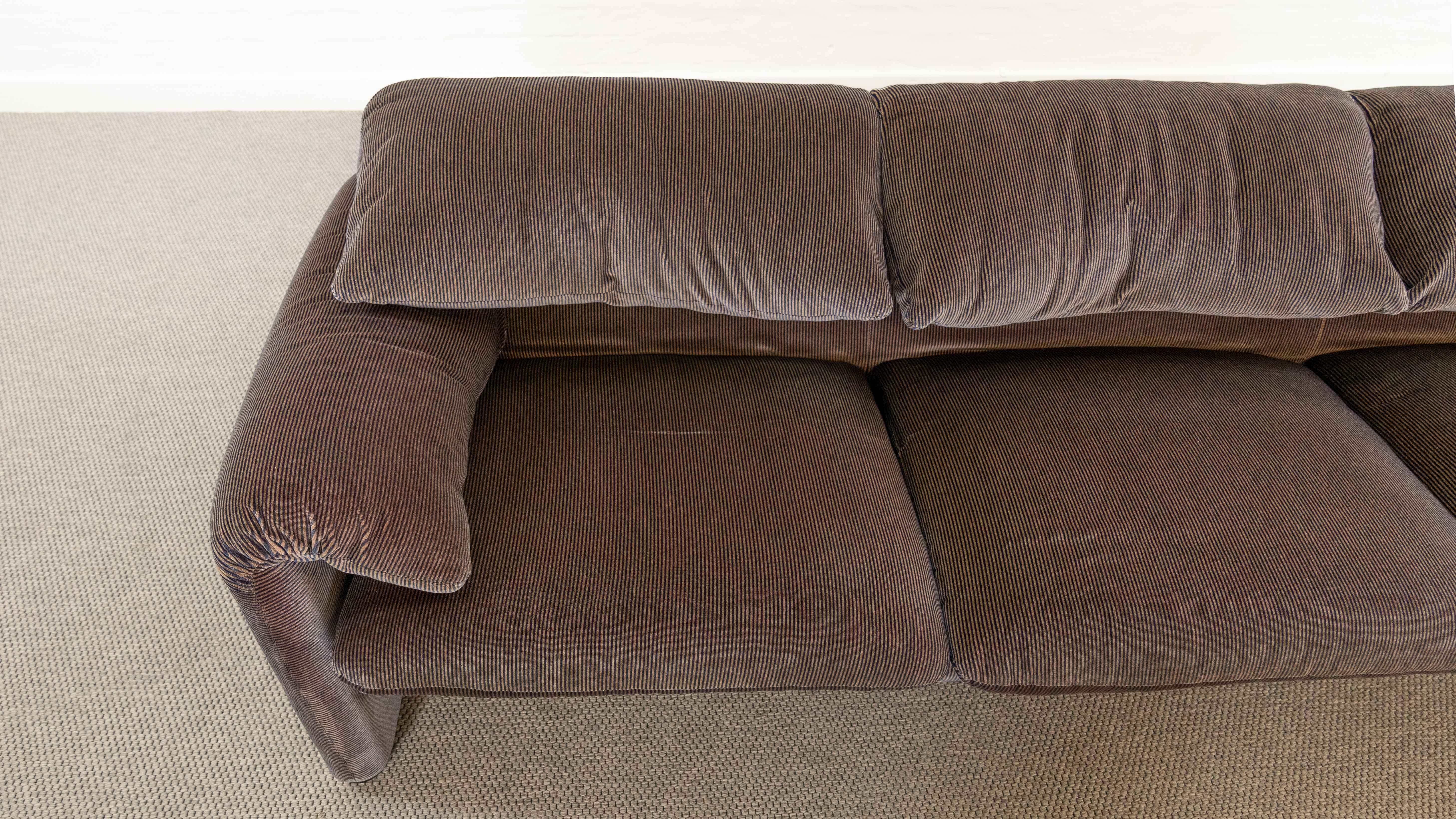 Maralunga 3-seater sofa by vico magistretti for cassina, italy