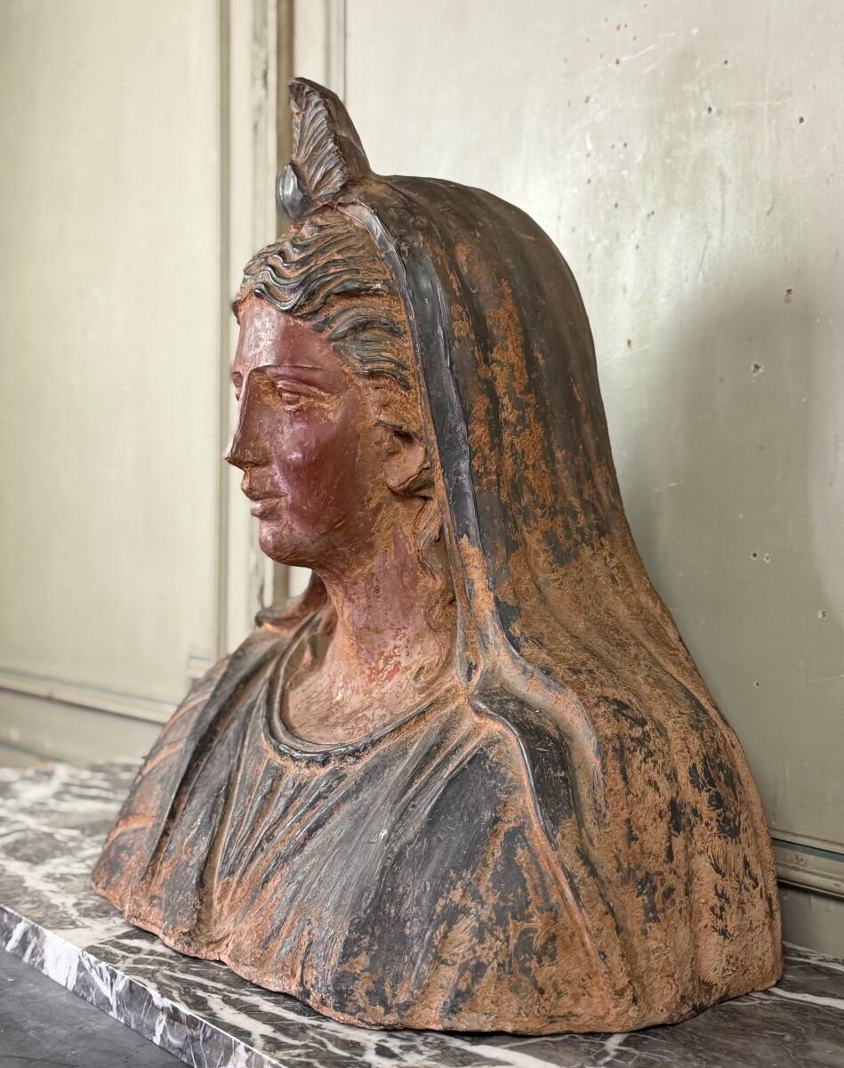 Etruscan-style terracotta bust, large-scale object, 19th century