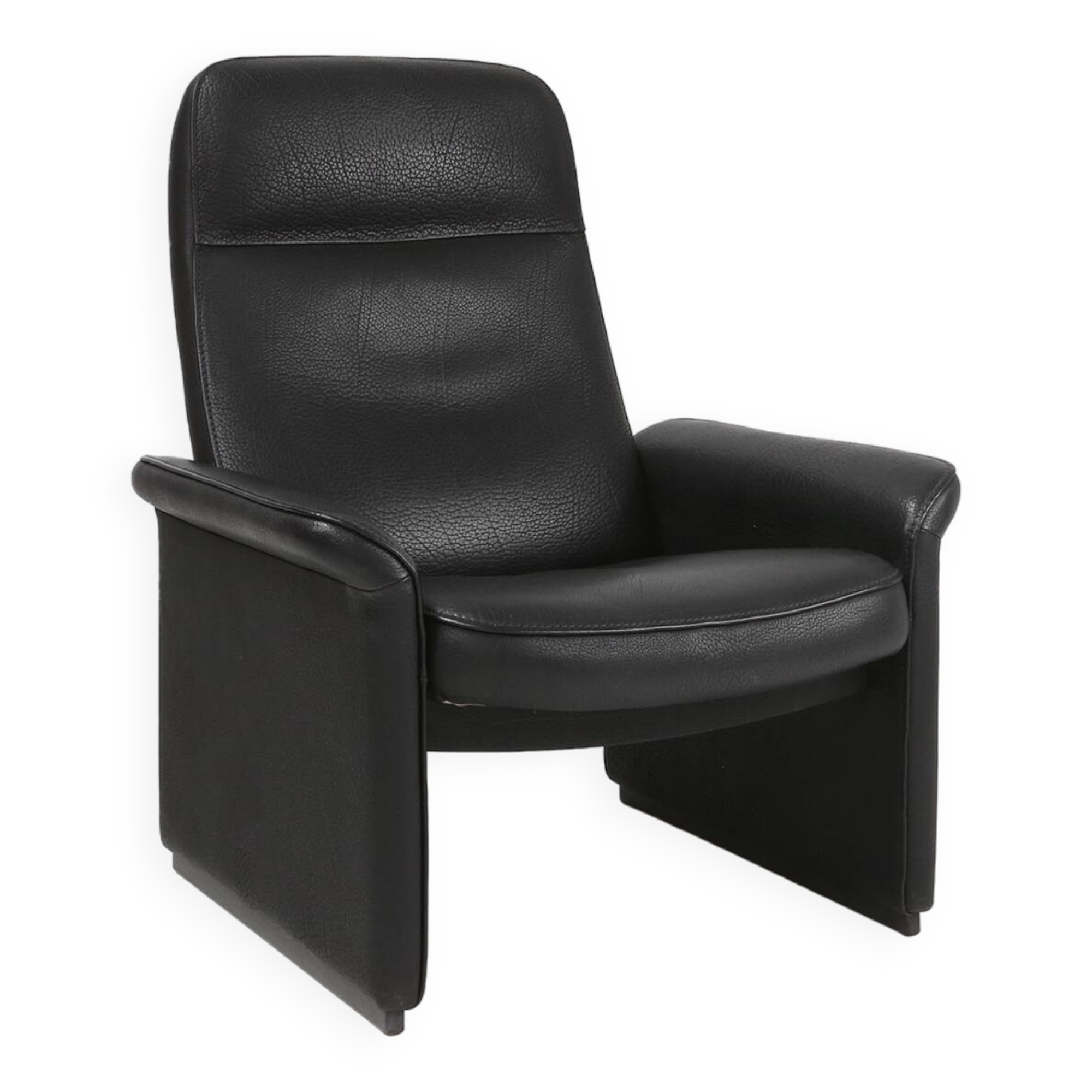Exceptional De Sede DS50 lounge chair in black leather, Switzerland ca. 1980